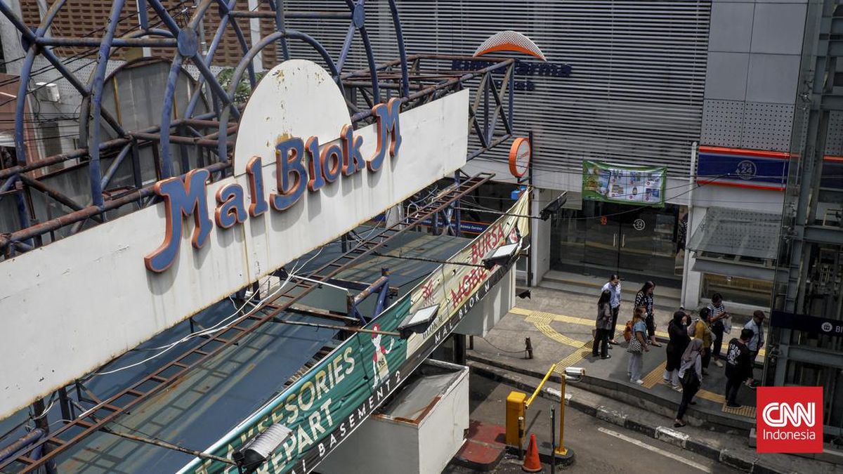 Nostalgia Gaul Blok M: Tempat Pamer Mobil hingga Hunting Buku