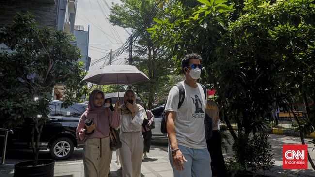 Jabodetabek Makin Mengering Minggu Ini Saat Tren Cuaca Panas Terik - CNN Indonesia