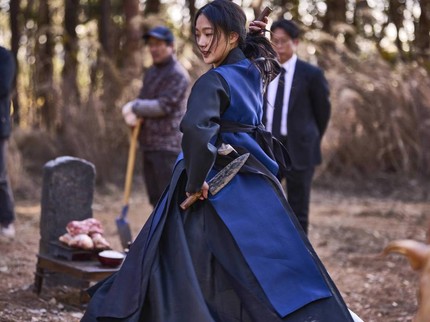 10 Film Korea Mirip Exhuma, Cerita Horor Terbaik tentang Praktik Perdukunan