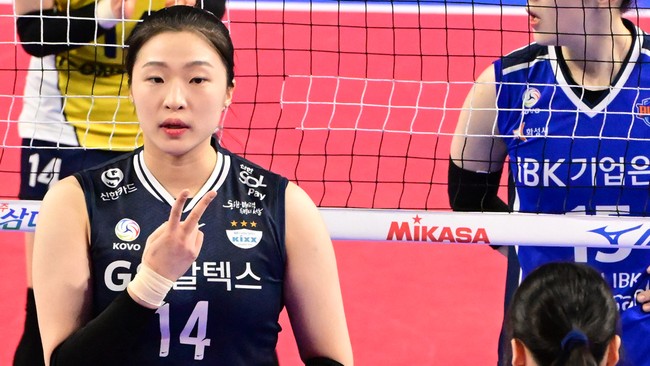 Setter GS Caltex Kim Ji Won tidak berani sesumbar menargetkan kemenangan lawan Red Sparks saat kedua tim berduel di Liga Voli Korea, Kamis (7/3).