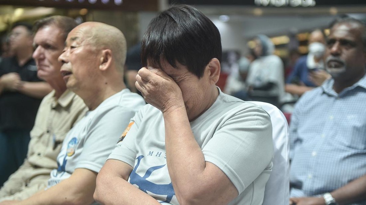 FOTO: Asa Keluarga Korban Usai 1 Dekade Tragedi MH370 Hilang Misterius