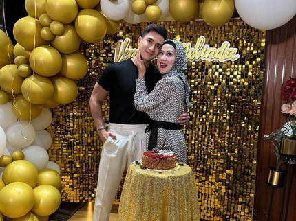 Venna Melinda Tak Tahu Verrell Bramasta Belikan Ibu Sambung Mobil Mewah, Ini Tanggapannya