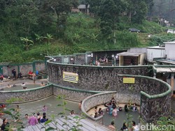 5 Pemandian Air Panas di Pacet yang Wajib Dikunjungi Saat Libur Nataru