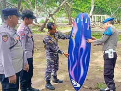 WN Australia Hilang Tersapu Ombak Saat Selancar di Pantai Grajagan Banyuwangi