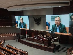 Legislator PDIP-PKB-PKS Interupsi soal Hak Angket, Elite PD Pasang Badan