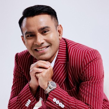 Tarif Manggung Musisi Peraih Royalti Terbesar yang Disebut Ahmad Dhani 'Maling'