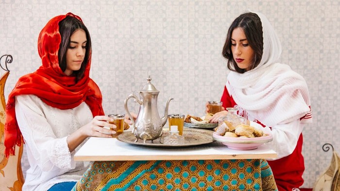 Menu makanan yang praktis saat kesiangan sahur (Menu sahur/Foto: freepik.com/Freepik)