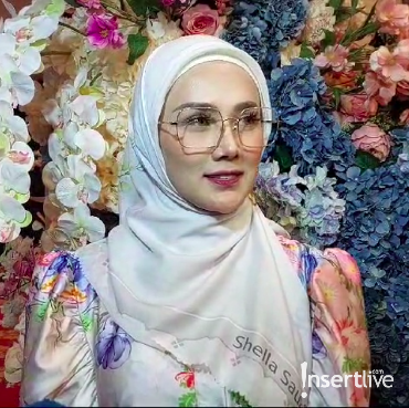 Mulan Jameela Unggah Foto bareng El Rumi dan Syifa Hadju Jadi Sorotan