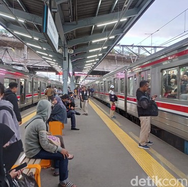 Pihak KCI Ungkap Penyebab Utama Wanita Jatuh ke Celah Peron Stasiun UI