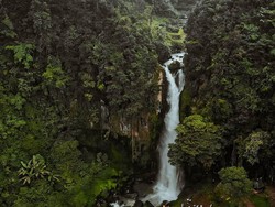 Air Terjun Sikulikap: Lokasi, Jam Buka, Biaya Masuk, Daya Tarik