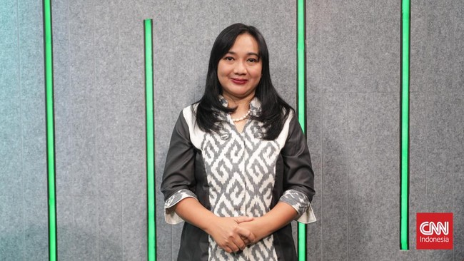 Sejumlah ekonom menilai demonstrasi besar-besaran di beberapa daerah akhir-ahir ini dipicu persoalan ekonomi dan sosial yang terus menekan masyarakat.
