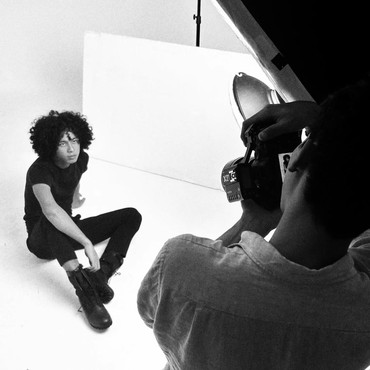 Bergaya Unik, 7 Potret Keenan Anak Marcell Siahaan & Dewi Lestari Kini Jadi Model