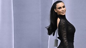 Kim Kardashian Diincar Jadi Villain Film Live-Action Bratz
