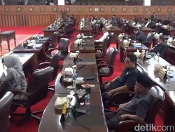 27 Anggota DPRD Jambi Absen Saat Rapat Paripurna Usai Pemilu