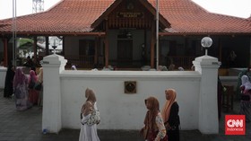 Masjid Pathok Negoro Mlangi, Patok Kesultanan Jogja di Kampung Santri