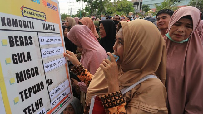 Pemprov DKI Jakarta menyediakan protein hewani seperti daging sapi, ayam, serta makanan siap santap selama Ramadan lewat program sembako murah.