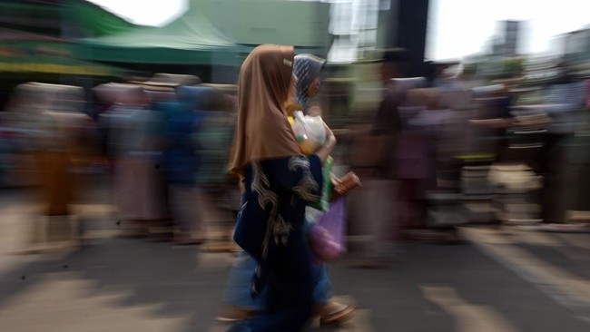 FOTO: Gelaran Pasar Murah di Berbagai Daerah Jelang Ramadan