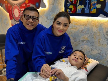 7 Potret Arsya Anak Bungsu Anang & Ashanty Sunat, Hari Kedua Sudah Bisa Bermain
