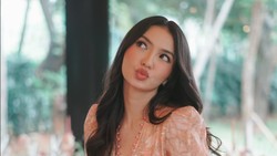 Telah Memasuki Usia Kepala Empat, Raline Shah Tetap Menjaga Kecantikan Wajahnya