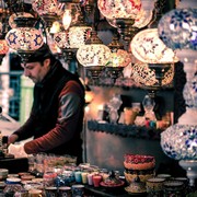 9 Tradisi Unik Menyambut Ramadan di Berbagai Negara, Indonesia Nggak Kalah Meriah!