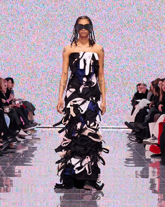 Look 68 Balenciaga Fall/Winter 2024