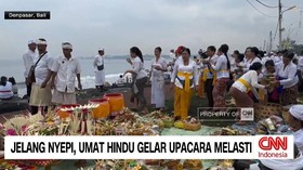 VIDEO: Jelang Nyepi, Umat Hindu Gelar Upacara Melasti