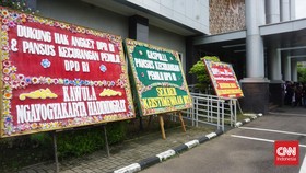 Karangan Bunga Dukung Hak Angket Pemilu Hiasi Kantor DPD RI DIY