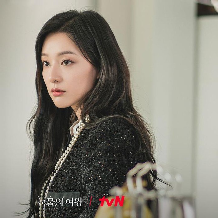 Kim Ji Won di Queen of Tears Kim Ji Won di Queen of Tears