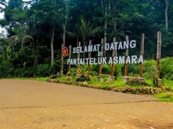 Fakta di Balik Viral Mahalnya Tarif Masuk dan Parkir Pantai Teluk Asmara