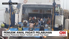 VIDEO: Pemudik Awal Telah Padati Pelabuhan