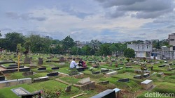 Hukum Ziarah Kubur Jelang Ramadan Menurut Syekh Nawawi Albantani