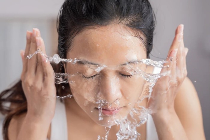 10 Tips Mengatasi Rasa Ngantuk di Tempat Kerja Saat Berpuasa