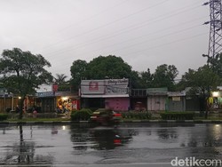 Cuaca Makassar Besok 2 Desember: Hujan Sepanjang Hari, Waspada Petir dan Angin Kencang