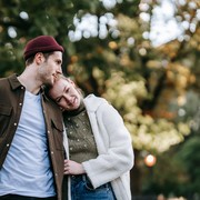 Dikenal Sangat Friendly, Ternyata Ada 4 Zodiak yang Cocok Jadi Pasangannya Gemini