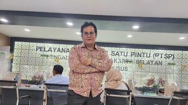 img-title Amstrong Sembiring Sebut Tisya Erni Dapat Dipidana Atas Kasus Perselingkuhan