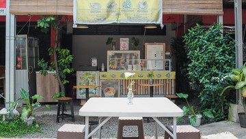 PERAN SUAMI DAN OMZET BULANAN