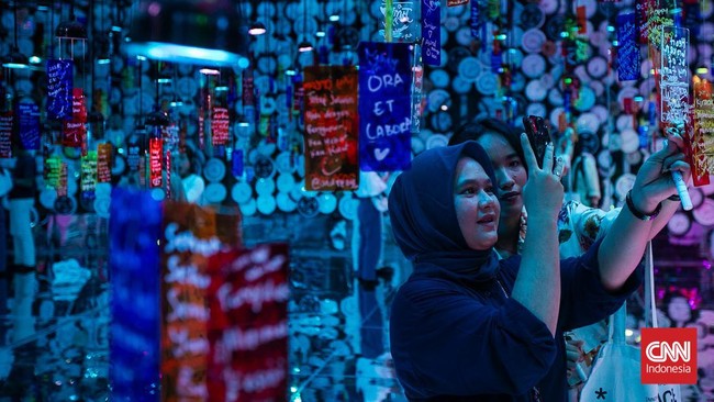 FOTO: 'Jelajah Waktu' di Pameran Seni Imagispace