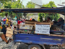 Pedagang Pasar Kutisari Selatan Surabaya Curhat Soal Satpol PP ke Camat