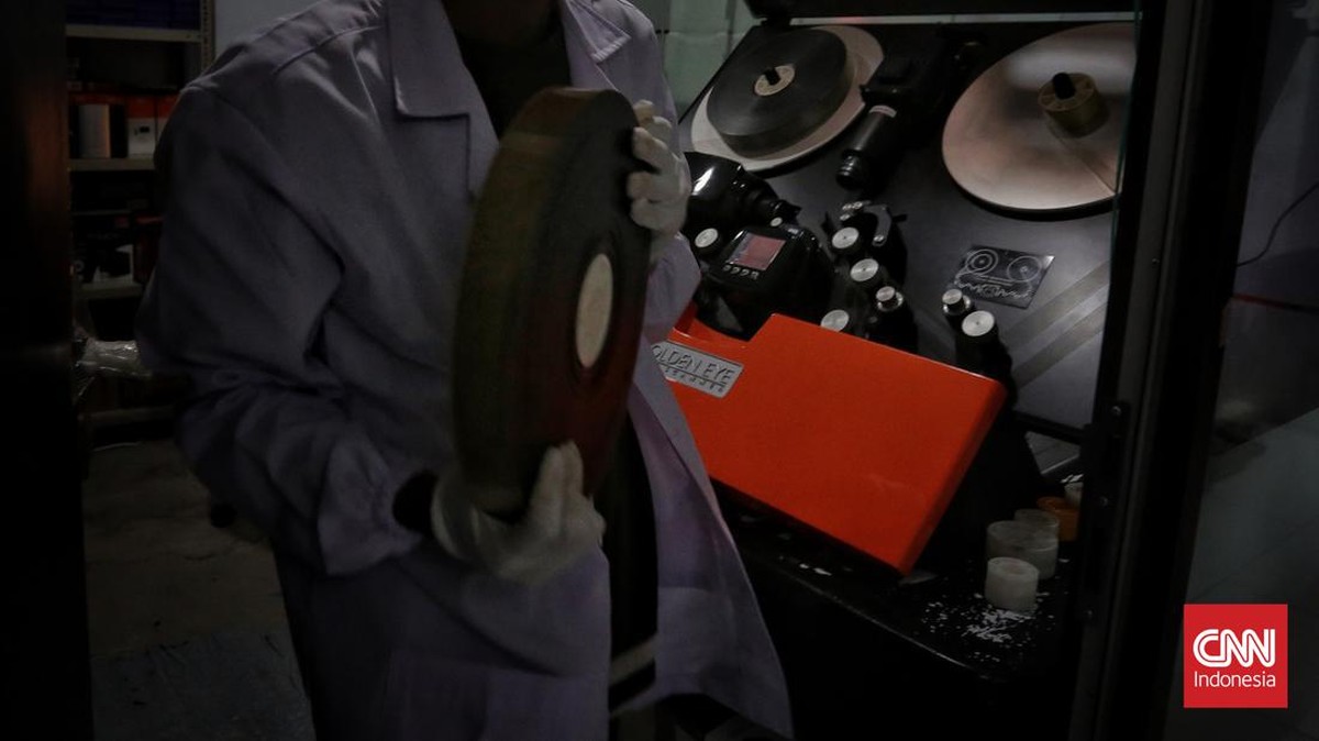 FOTO: Melihat Konservasi Film Fisik dan Digital