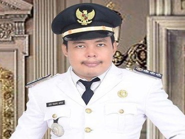 img-title Profil Abu Rahmi Amir, Camat yang Kena Isu Berbuat Tak Senonoh dengan Bawahan di Kantor