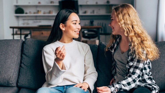 Hal-hal yang tidak dilakukan orang dengan kecerdasan emosional tinggi saat berbicara dengan orang lain/Foto: Freepik.com