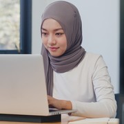 5 Ide Ngabuburit Sendirian yang Pasti Seru di Bulan Ramadan