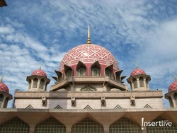 Lirik Lagu Di Suatu Malam di Bulan Rajab - Mazro