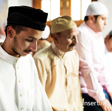Ribuan Jemaah Tarawih di Masjid Al-Ilyas karena Dapat Uang Rp20 Ribu