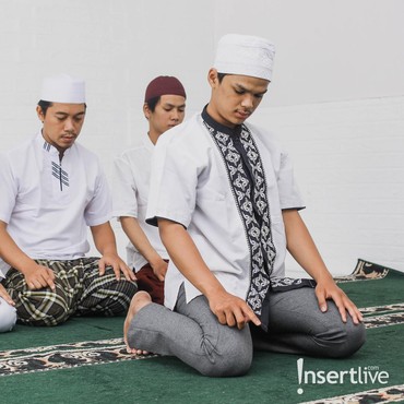 Jadwal Tarawih Pertama 2026 Menurut Pemerintah, NU dan Muhmmadiyah