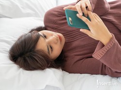 3 Zodiak Sulit Move On gegara Suka Stalking Mantan