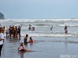 Dispar Bantul Pastikan Retribusi Wisata Pantai Tak Naik Saat Lebaran