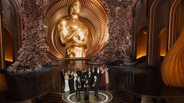 img-title Ini Daftar Lengkap Pemenang Piala Oscar 2024, Diborong 'Oppenheimer'