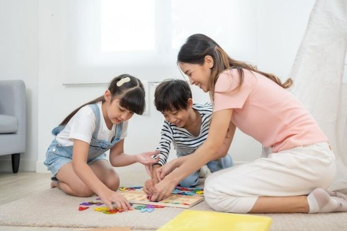 Biar Anak Terhindar dari Trust Issue, Ibu Muda Wajib Tanamkan Hal Ini pada Si Kecil/Foto: Freepik.com/klingsup 5 Trik Sukses Menciptakan Waktu Berduaan bersama Anak