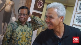Ganjar-Mahfud Bukber Bareng Relawan Jelang Pengumuman KPU